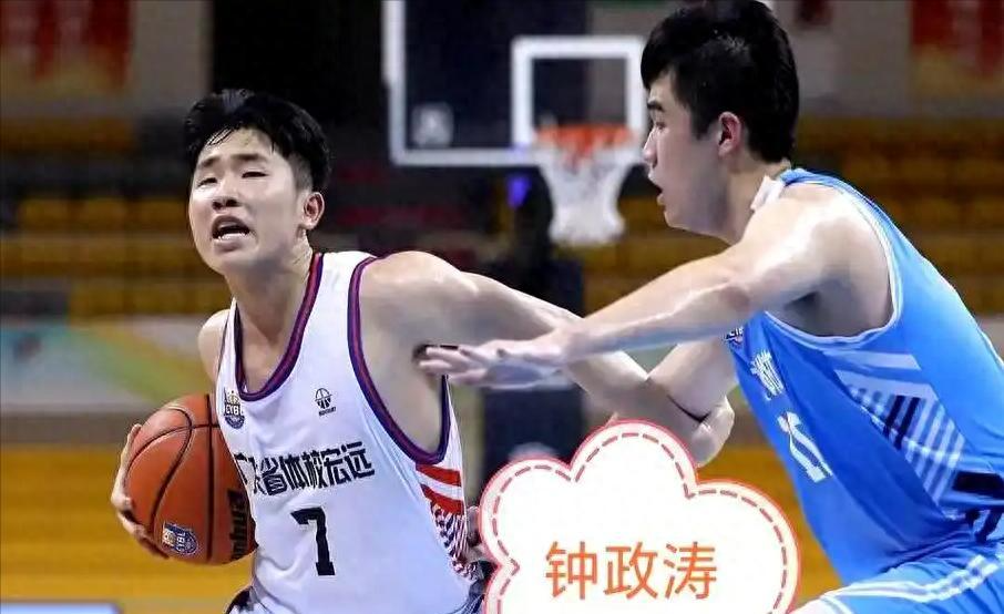 CBA爆雷！萨林杰季后赛前暗签新队，杜锋不听提醒终被坑？